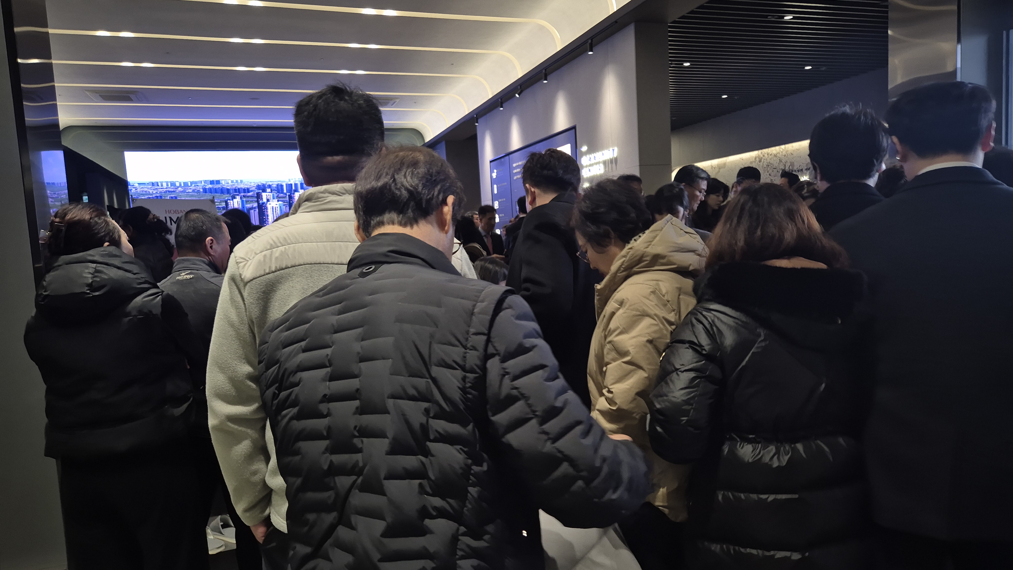 ***모델하우스 개관 첫날모습*** 이미지